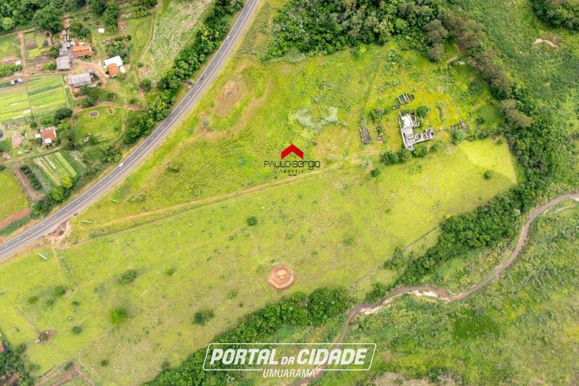 Ch&aacute;cara &agrave; venda - 43m&sup2; - Parque Industrial I