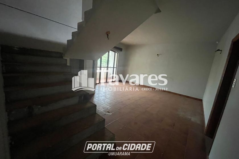 Casa &agrave; venda - 1000m&sup2; - Zona I