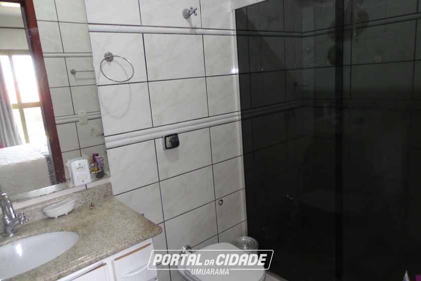 Sobrado &agrave; venda - 247m&sup2; - Zona 2