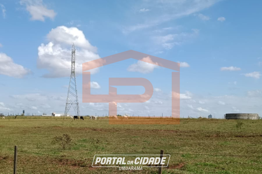 Ch&aacute;cara &agrave; venda - 20000m&sup2; - Zona Rural