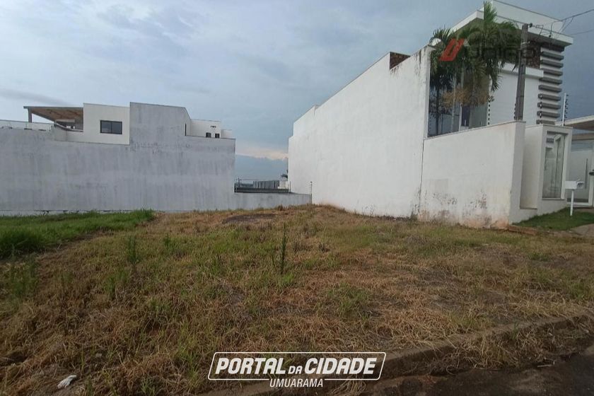Terreno &agrave; venda - 225m&sup2; - Jardim Arauc&aacute;ria