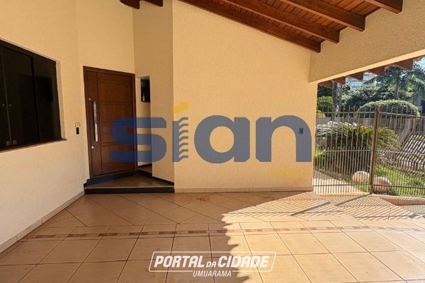 Casa para alugar - 350m&sup2; - Zona III