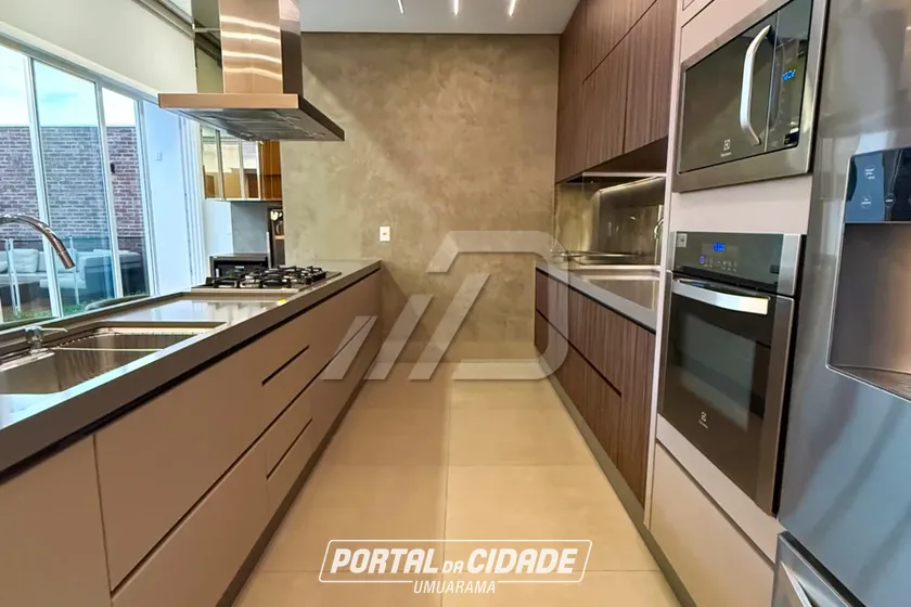 Casa &agrave; venda - 280m&sup2; - Zona VII