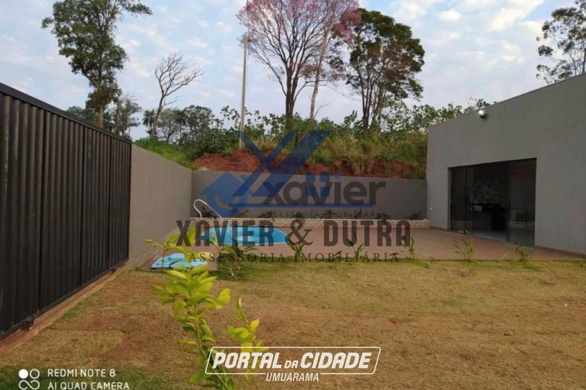 Ch&aacute;cara &agrave; venda - 2000m&sup2; - Ch&aacute;cara - Estrada Moema com a Tut&oacute;ia