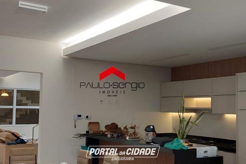 Sobrado &agrave; venda - 271m&sup2; - Zona VII