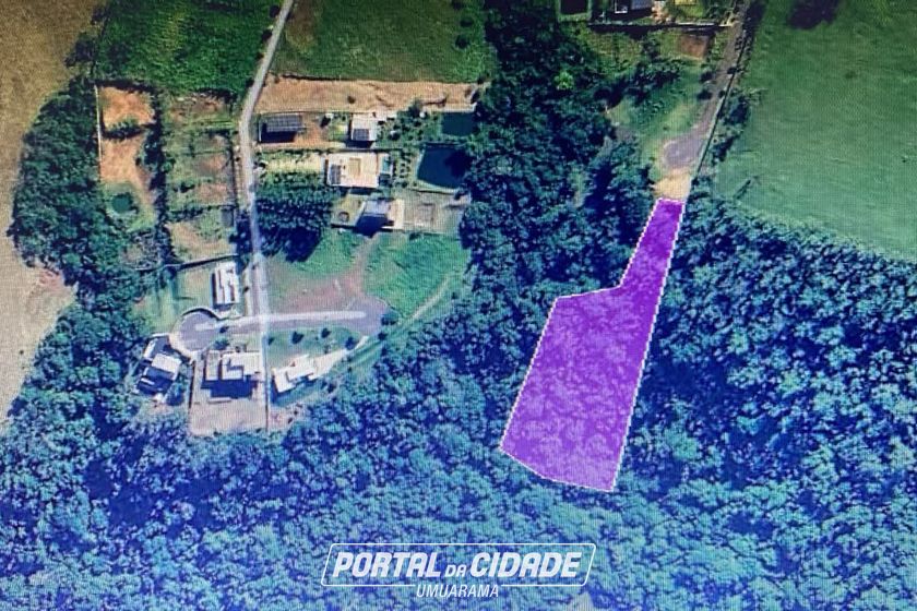 Ch&aacute;cara &agrave; venda - 6500m&sup2; - LAGOA DOURADA
