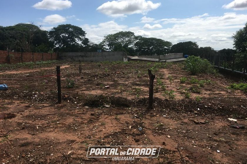 Terreno &agrave; venda - 360m&sup2; - Jardim Alvorada