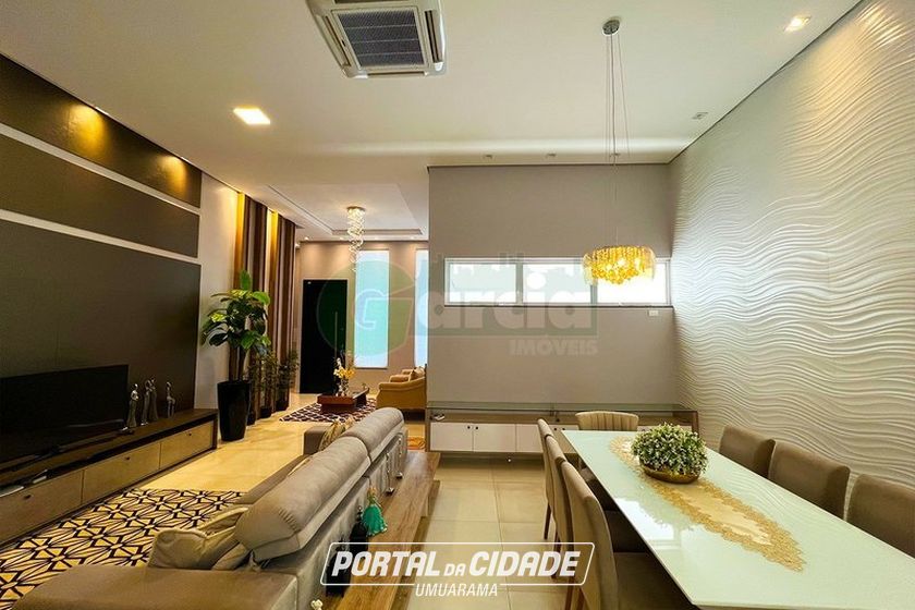 Casa &agrave; venda - 330m&sup2; - .