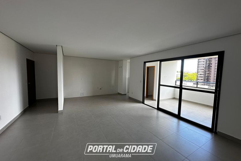 Apartamento &agrave; venda - 143m&sup2; - Zona I