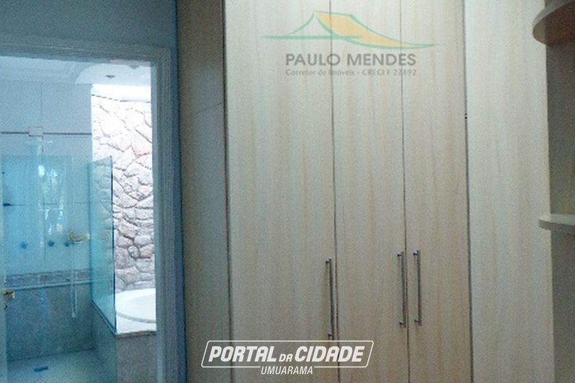 Sobrado &agrave; venda - 356m&sup2; - Zona II
