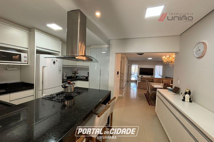 Casa &agrave; venda - 216m&sup2; - Jardim Vit&oacute;ria R&eacute;gia