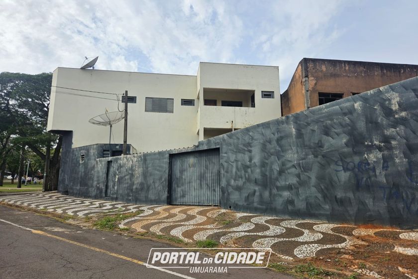 Sal&atilde;o Comercial &agrave; venda - 268m&sup2; - Zona VI