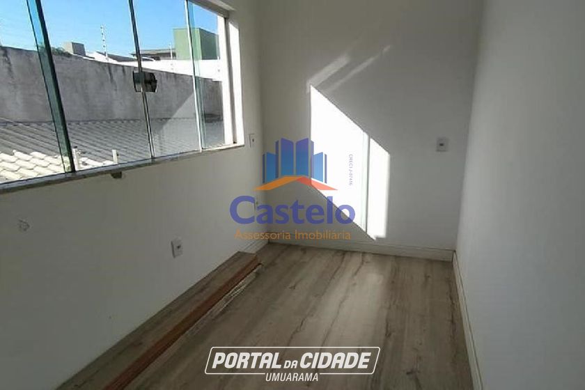 Casa &agrave; venda - 100m&sup2; - Parque Alto da Paran&aacute;