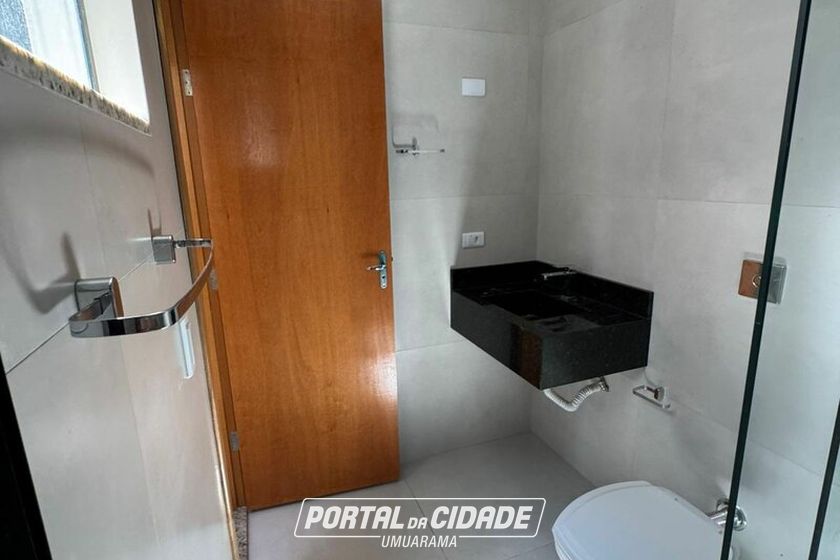 Casa &agrave; venda - 130m&sup2; - -