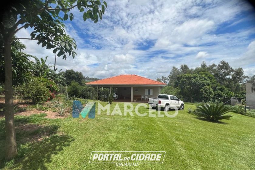 Ch&aacute;cara &agrave; venda - 4597m&sup2; - -