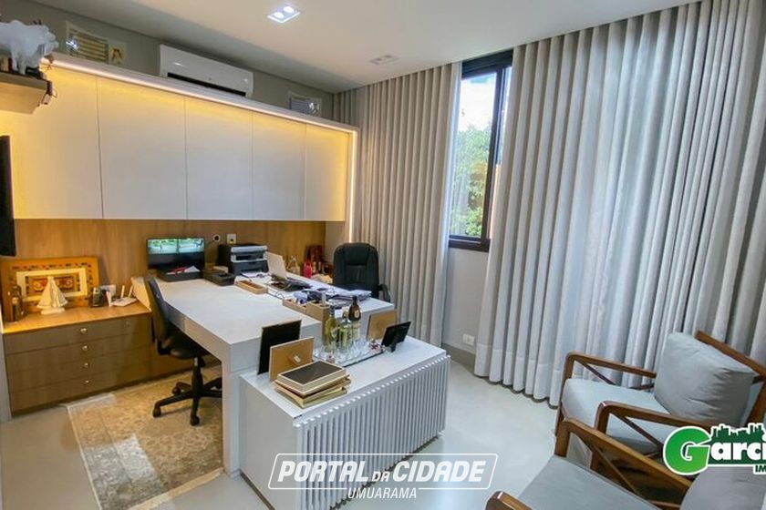 Casa &agrave; venda - 261m&sup2; - -