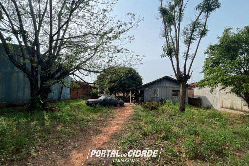 Terreno &agrave; venda - 679m&sup2; - Zona Armaz&eacute;m