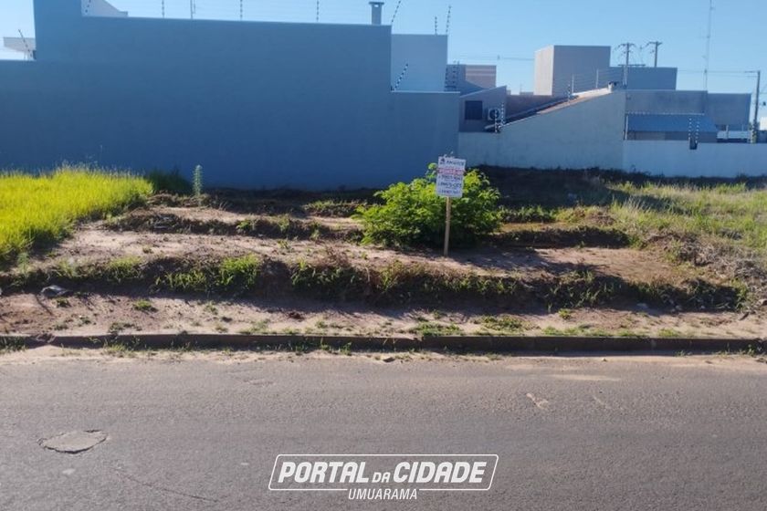 Terreno &agrave; venda - 126m&sup2; - Jardim Colorado