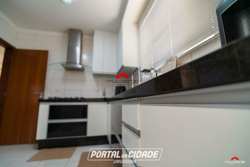 Apartamento &agrave; venda - 97m&sup2; - Zona VI