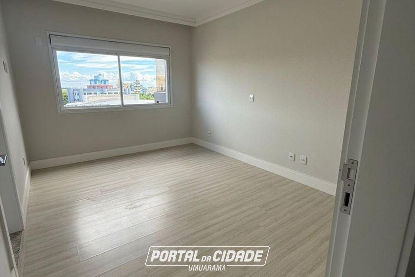Apartamento &agrave; venda - 140m&sup2; - Zona II