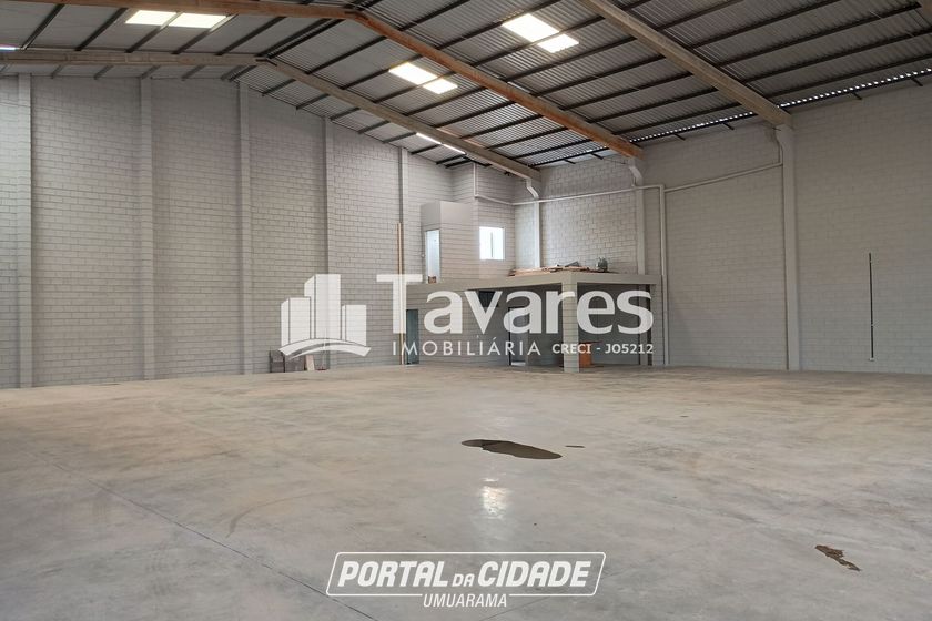 Sal&atilde;o Comercial para alugar - 1000m&sup2; - Parque Industrial II