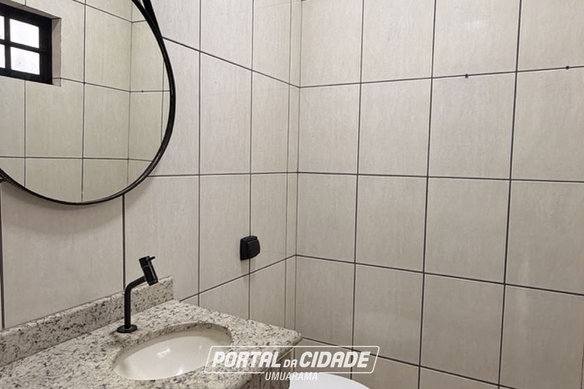 Casa &agrave; venda - 180m&sup2; - Jardim Para&iacute;so