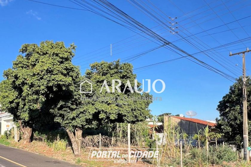 Terreno &agrave; venda - 183m&sup2; - Parque do Lago