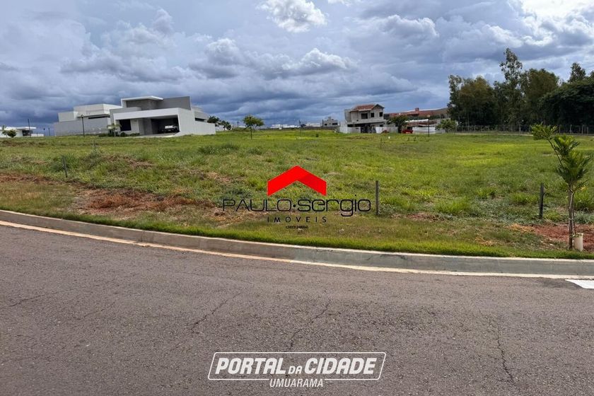 Terreno &agrave; venda - 370m&sup2; - Paysage Unique