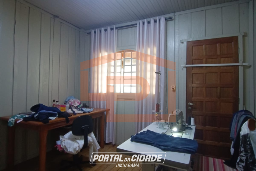 Casa &agrave; venda - 449m&sup2; - Zona II