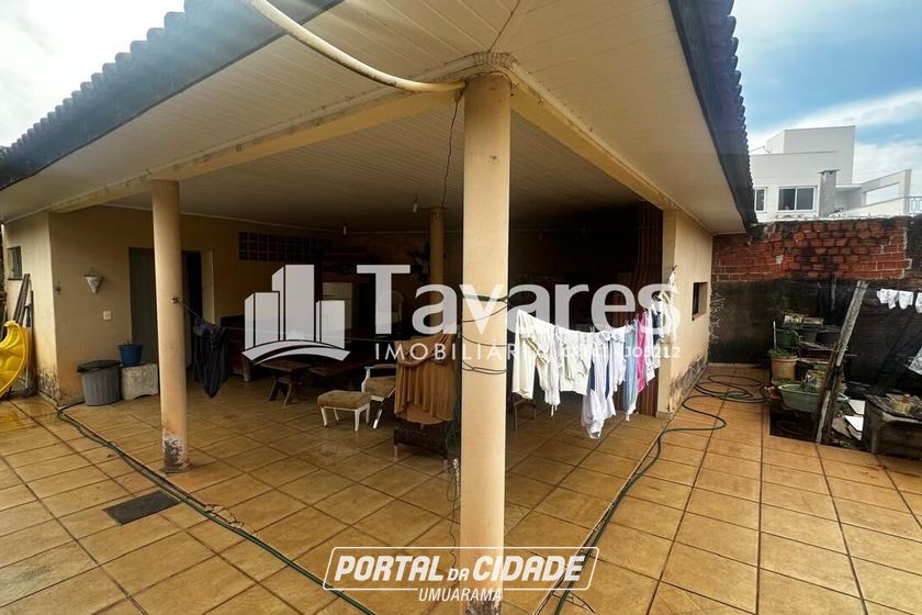 Casa &agrave; venda - 180m&sup2; - Zona II