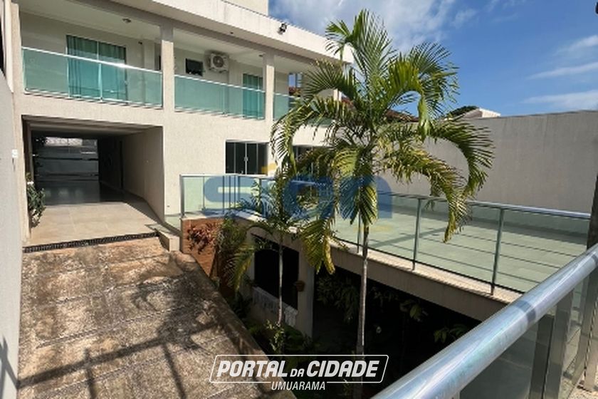 Casa &agrave; venda - 340m&sup2; - 