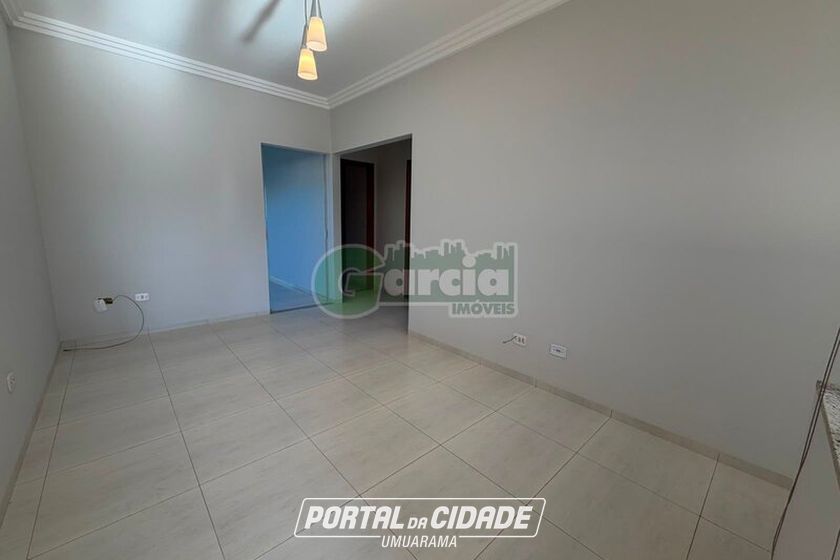 Casa para alugar - Jardim Cima
