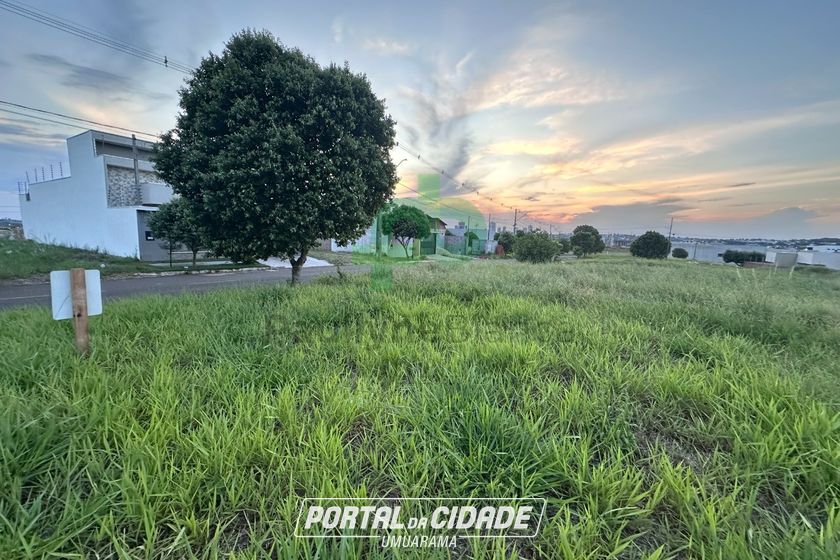 Terreno &agrave; venda - 220m&sup2; - PARQUE RESIDENCIAL METROPOLITANO