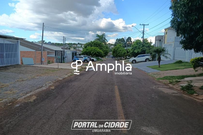 Terreno &agrave; venda - 250m&sup2; - Santa Felicidade