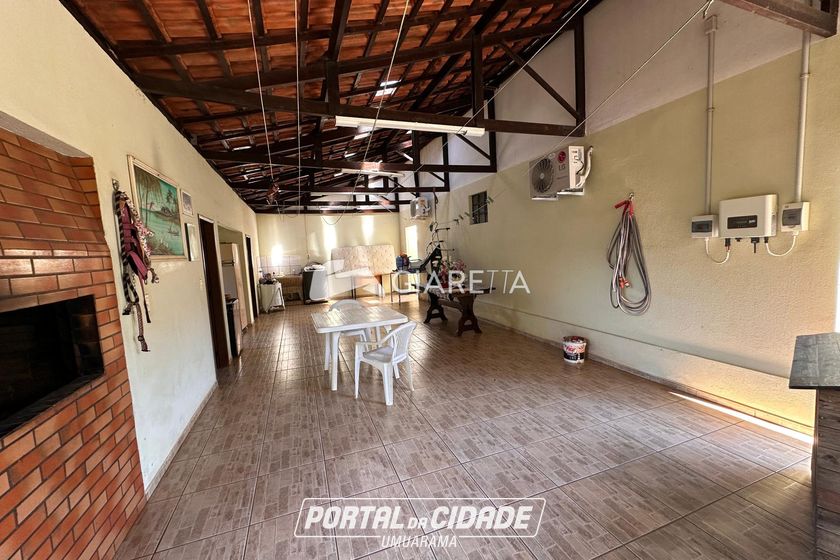 Casa &agrave; venda - 167m&sup2; - CENTRO