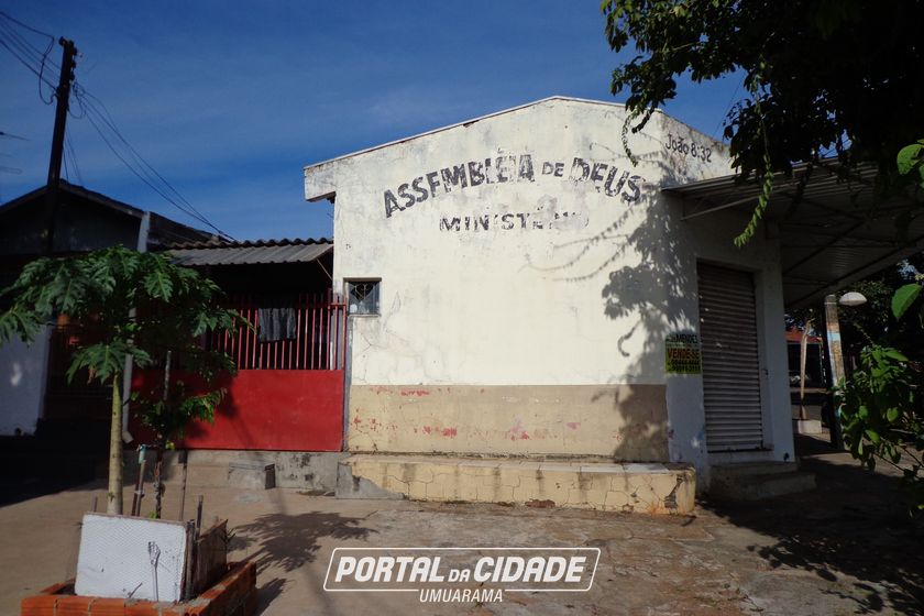 Sal&atilde;o Comercial &agrave; venda - 119m&sup2; - Zona Armazem