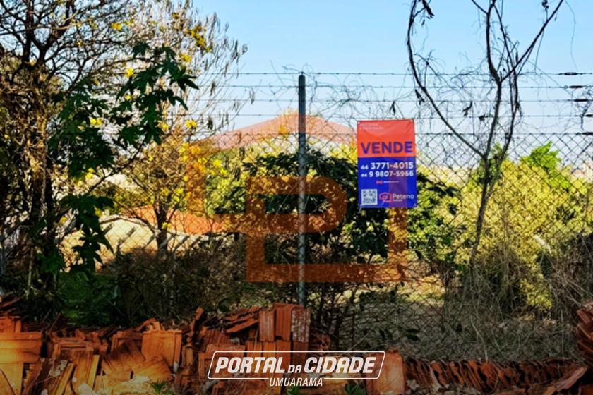 Terreno &agrave; venda - 435m&sup2; - Zona IV