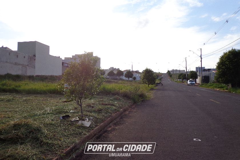 Terreno &agrave; venda - 170m&sup2; - Jardim Colorado