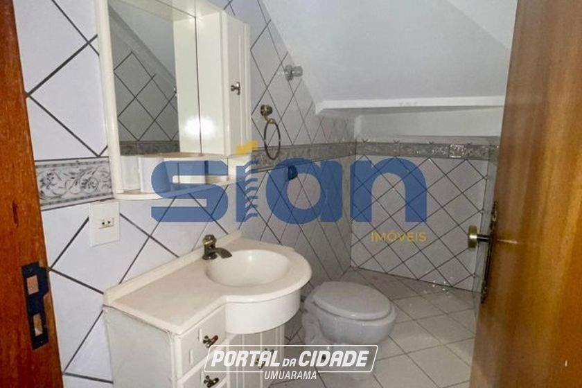 Casa para alugar - 267m&sup2; - Zona II