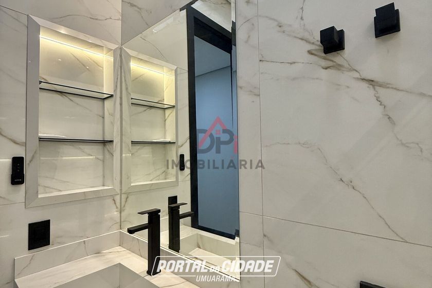 Casa &agrave; venda - 184m&sup2; - Zona II