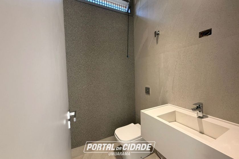 Casa &agrave; venda - 283m&sup2; - PARQUE RESIDENCIAL INTERLAGOS