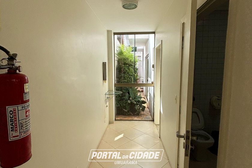 Sal&atilde;o Comercial &agrave; venda - 345m&sup2; - Zona I