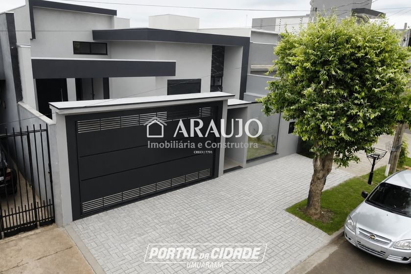 Casa &agrave; venda - 128m&sup2; - Jardim Cima