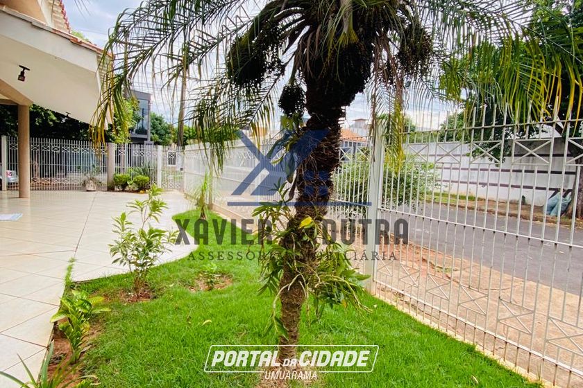 Casa para alugar - 195m&sup2; - Parque Bandeirantes