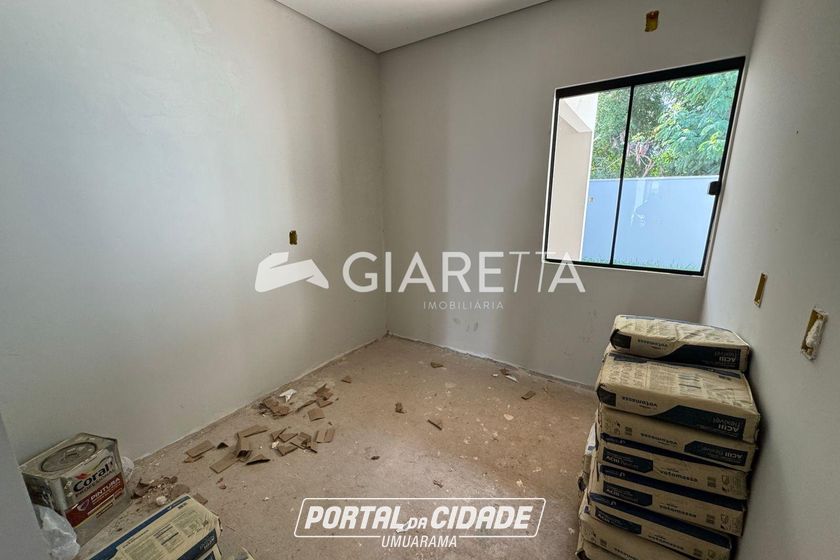 Casa &agrave; venda - 70m&sup2; - JARDIM BRESSAN