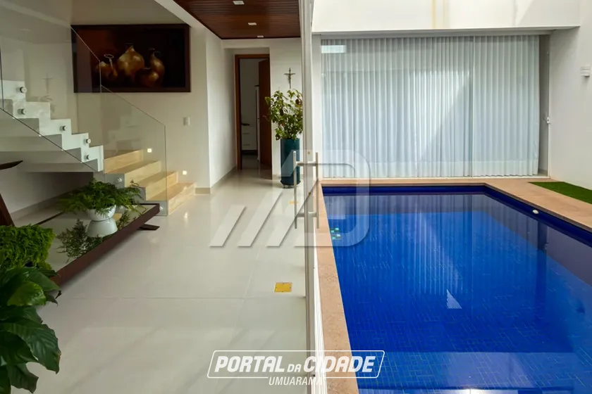 Sobrado &agrave; venda - 229m&sup2; - Jardim Veleiros