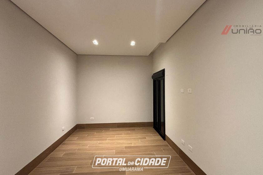 Casa &agrave; venda - 225m&sup2; - Parque Bandeirantes