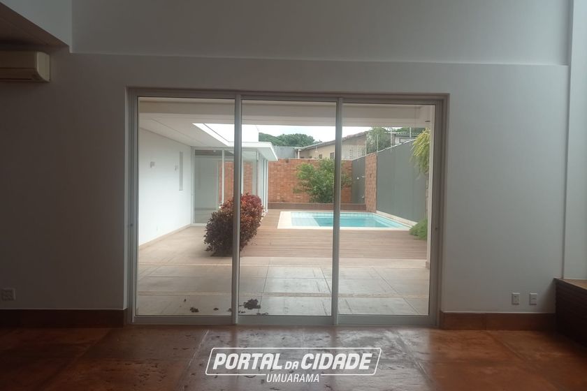 Casa &agrave; venda - 332m&sup2; - Zona V