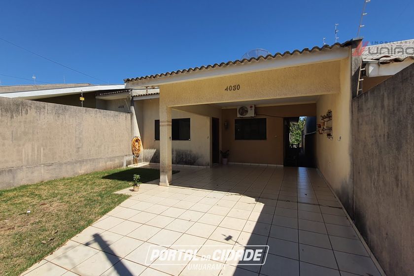 Casa &agrave; venda - 105m&sup2; - Jardim Paris