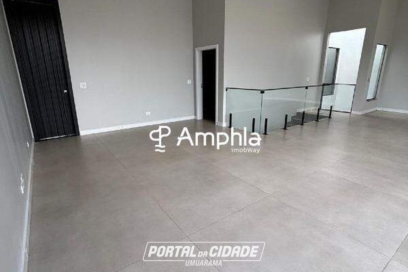 Casa &agrave; venda - 468m&sup2; - Regi&atilde;o do Lago